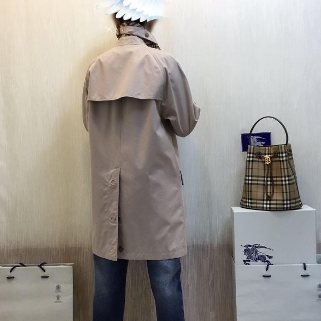 BURBERRY英國黑標香芋色卡姆登風衣UK6-6