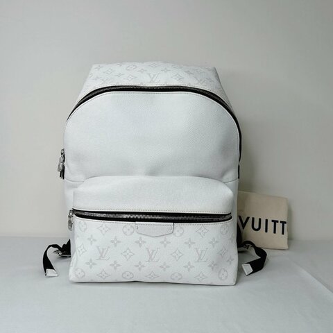 LV Discovery雙肩後背包