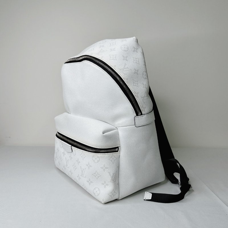 LV Discovery雙肩後背包-2