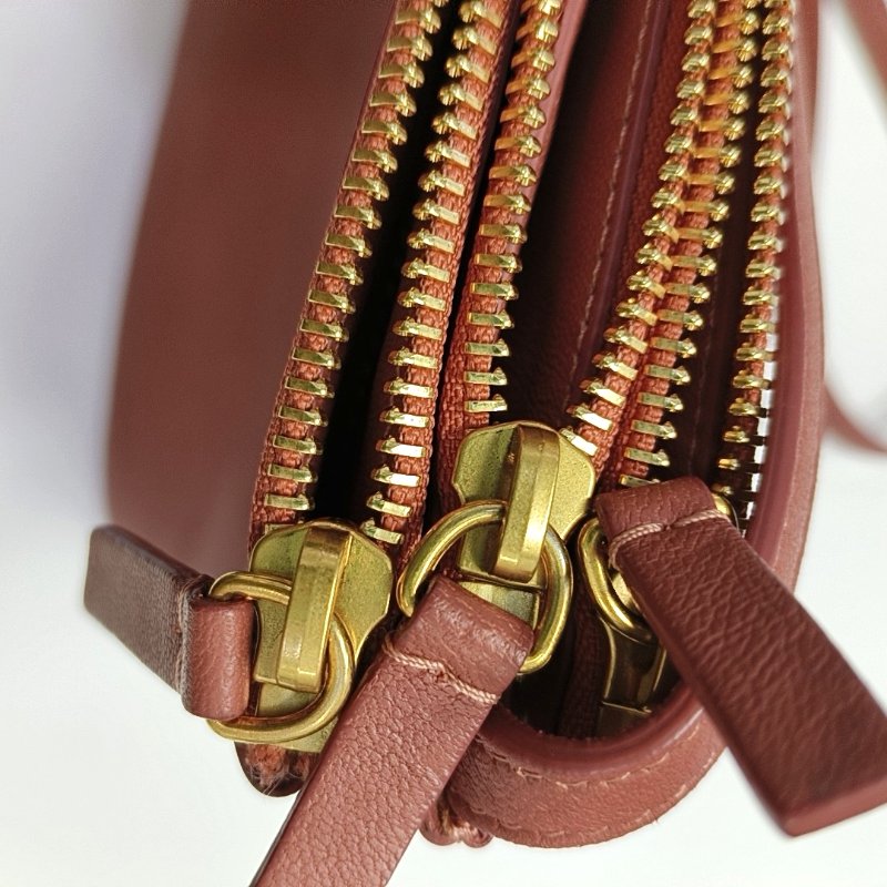 CELINE TRIO豆沙色羊皮單肩包金色五金-10