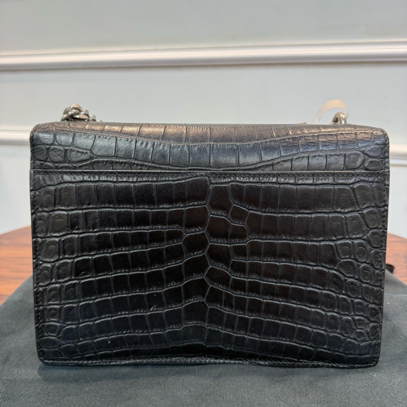 YSL日落包鰐魚壓紋銀Logo鏈條斜孭包-6