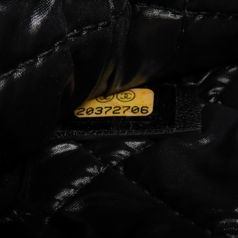 CHANEL 漆皮皮革Wallet銀扣長錢包-13