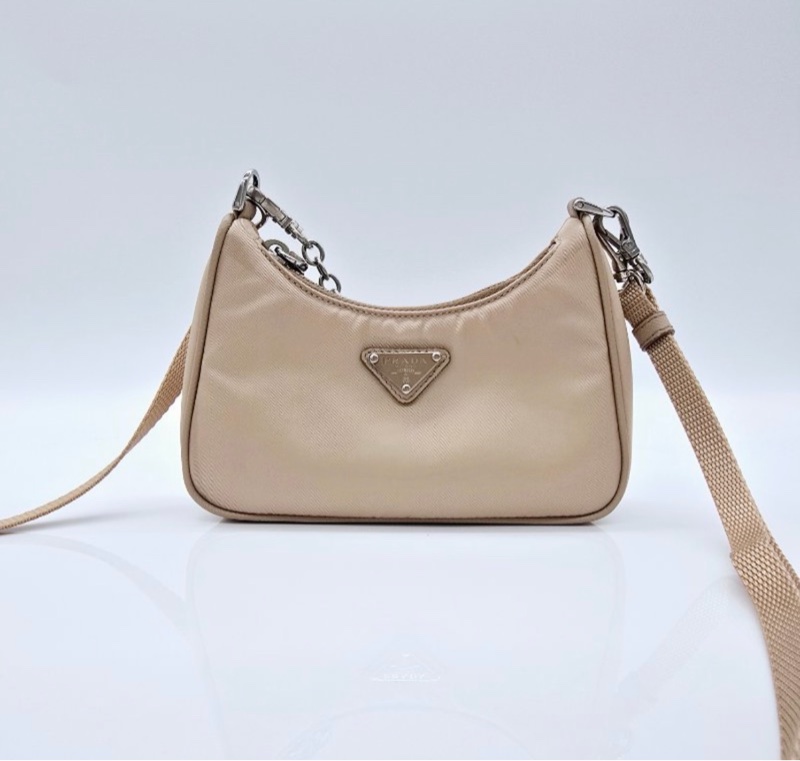 PRADA Hobo Mini 三合一| 可拆鏈條＋肩帶|尼龍包超輕 |盒子＋保卡-1