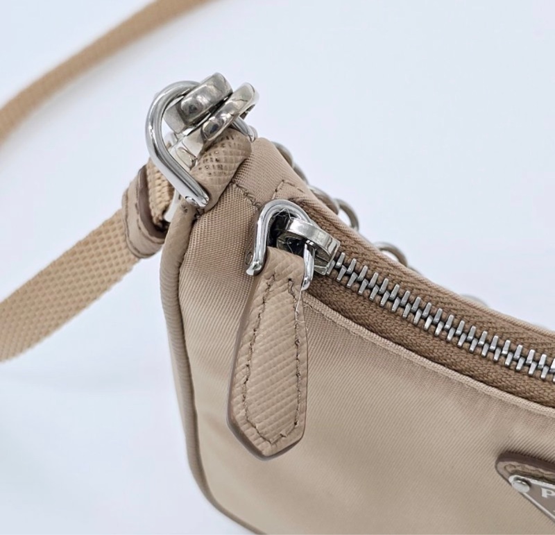 PRADA Hobo Mini 三合一| 可拆鏈條＋肩帶|尼龍包超輕 |盒子＋保卡-5