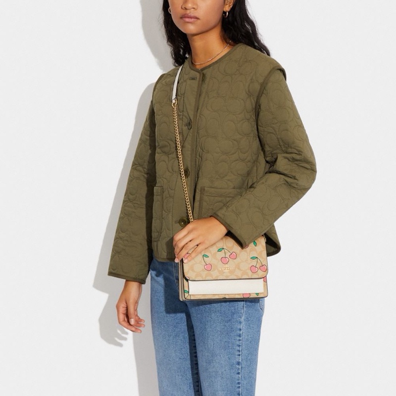 Coach 女士 KLARE 心形櫻桃印花斜挎包均碼碼22cm*7cm*15.8cm-4