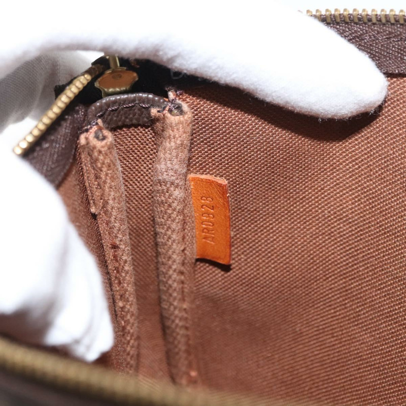 【日本直送】路易威登 Monogram 手拿包配件袋 M51980 LV 正品 BA9476-11