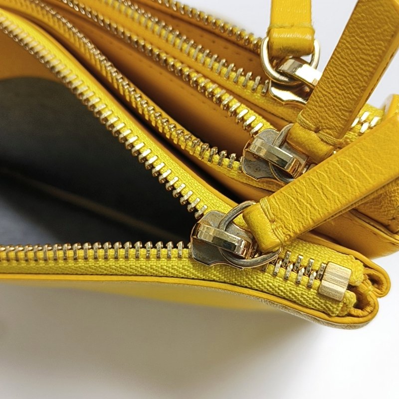 CELINE TRIO小號黃色羊皮斜挎包單肩包金色五金-11