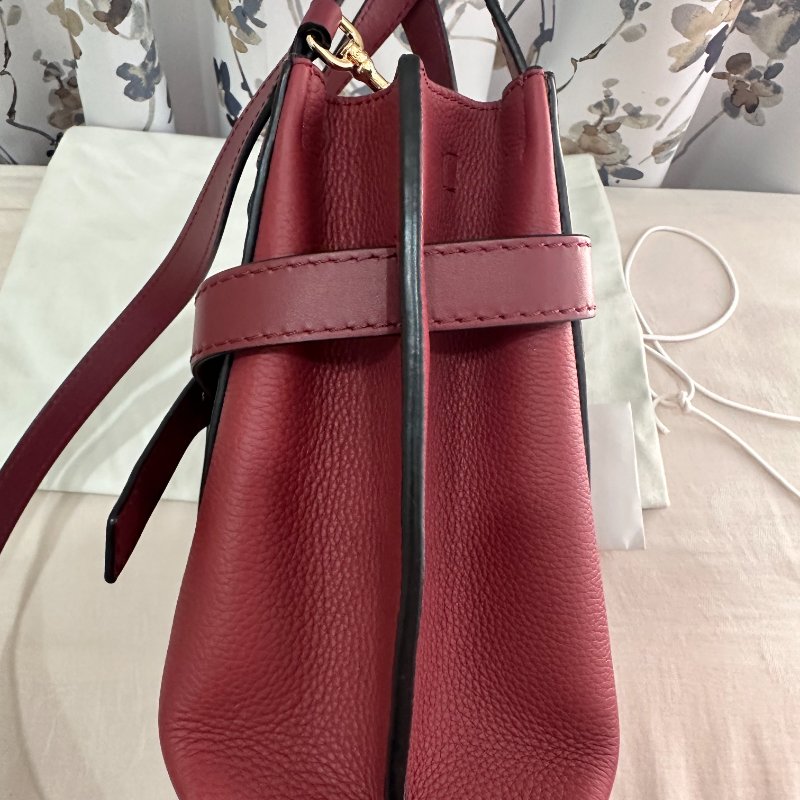 LOEWE 羅威 Gate Top Handle 經典綁結牛皮手提斜背兩用包(酒紅)-13