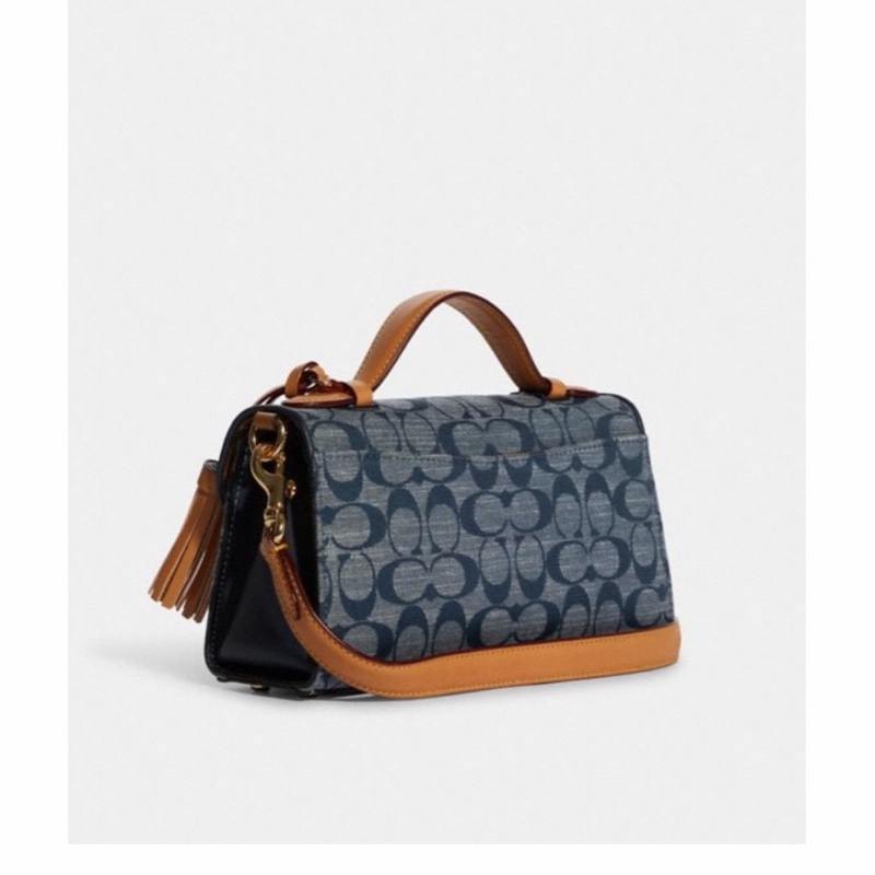 Coach 女士 徽標單肩包均碼碼長度：23.5CM，寬度：8.26CM，高度：12.7CM-4