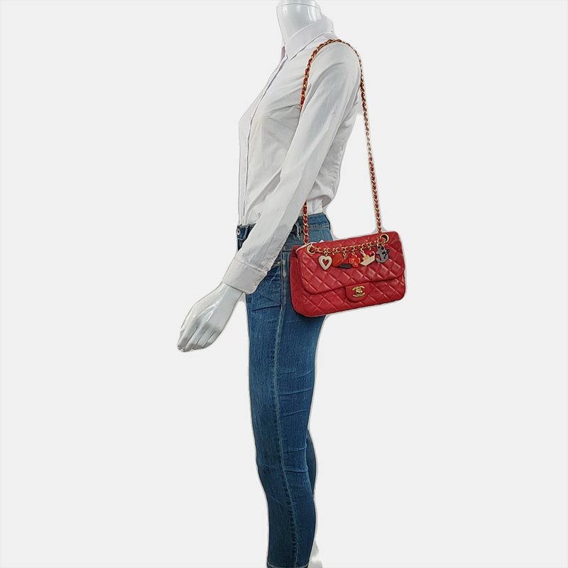 CHANEL CLASSIC FLAP中號紅色羊皮菱格紋徽章單肩包斜挎包金色黑色白色紅色五金14開-1