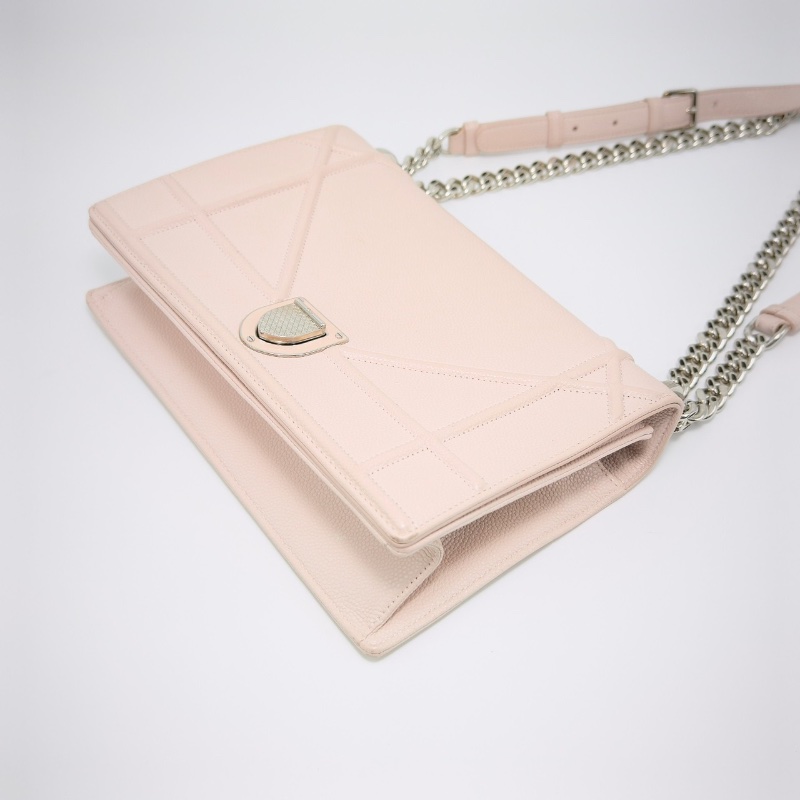 DIOR 粉色銀扣盾牌肩背斜背包25*16*6 98新配件塵袋 保卡-5