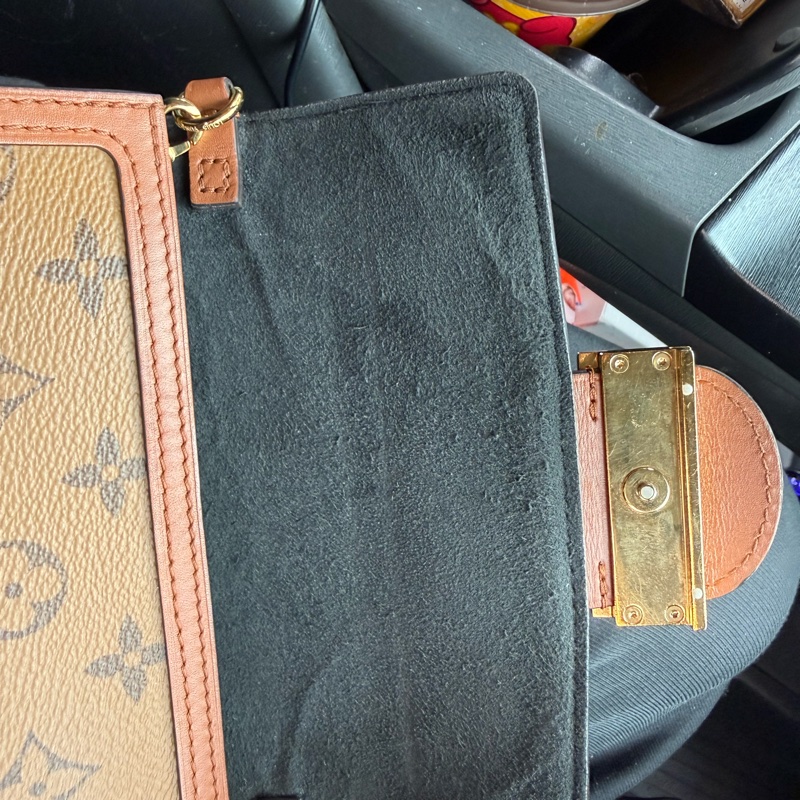 LOUIS VUITTON DAUPHINE WOC-8