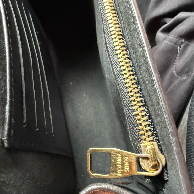 LOUIS VUITTON DAUPHINE WOC-10