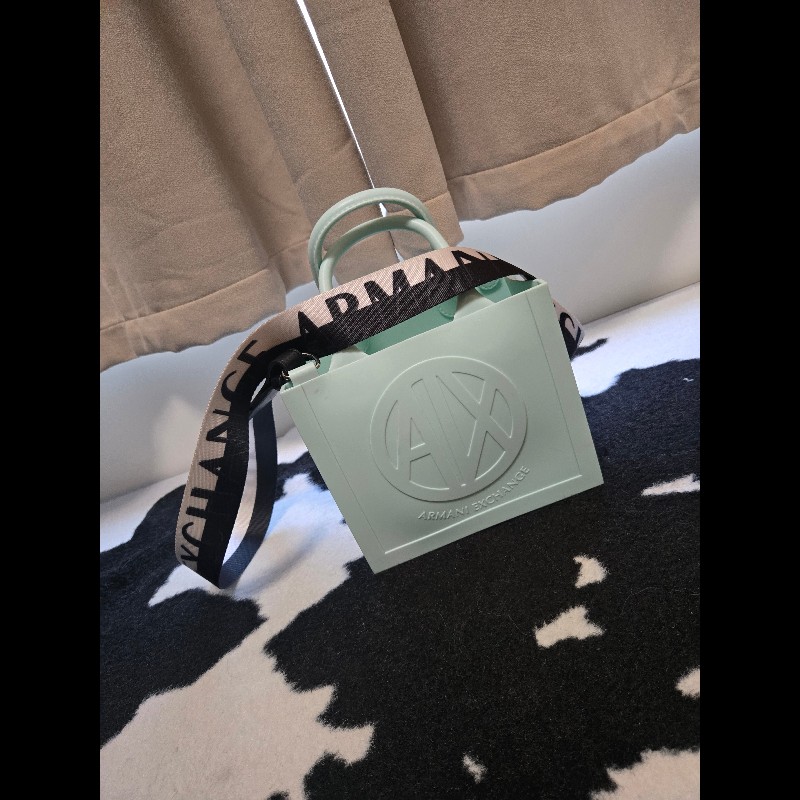 ARMANI EXCHANGE淺冰綠矽膠托特包-4