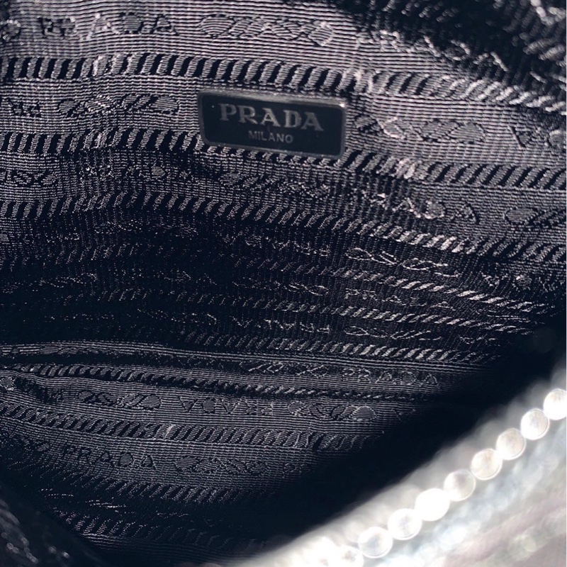 Prada Re-Edition 2000 Hobo包｜腋下包｜手提迷你包-14