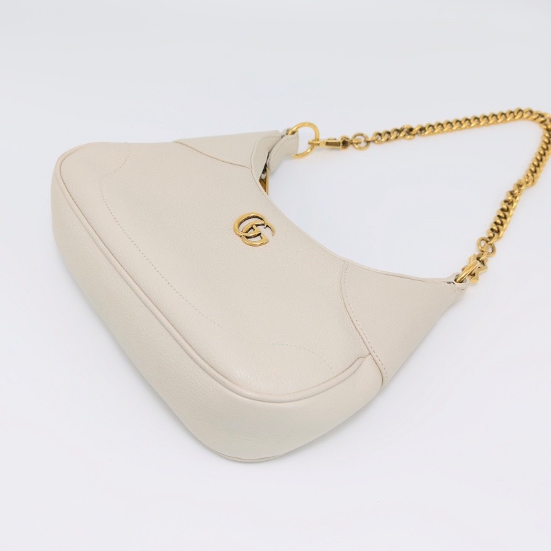 GUCCI米白色金扣雙G新月肩背包25*20*6.5 98新配件塵袋-4