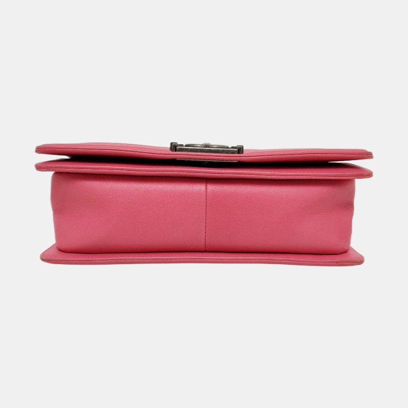 CHANEL BOY CHANEL中號粉色牛皮絎縫V紋單肩包斜挎包釕色五金26開可拆卸肩帶-5