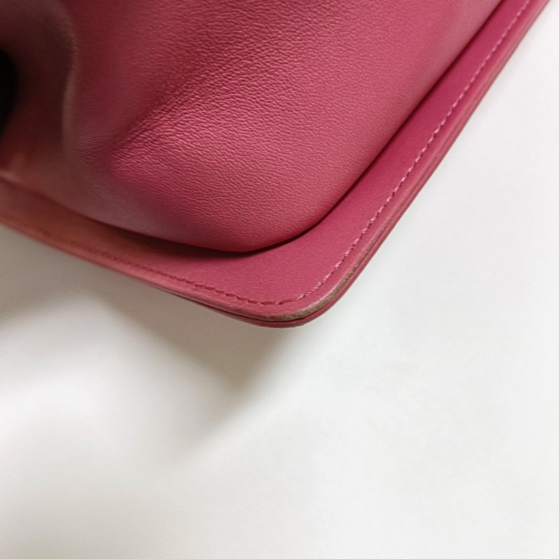 CHANEL BOY CHANEL中號粉色牛皮絎縫V紋單肩包斜挎包釕色五金26開可拆卸肩帶-14