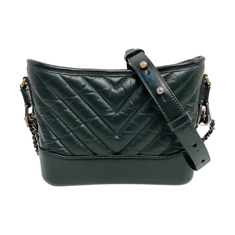 CHANEL GABRIELLE小號深綠色牛皮絎縫V紋流浪包單肩包斜挎包金色銀色釘色五金26開可拆卸肩帶-0