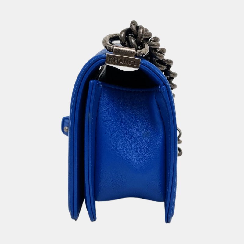 CHANEL BOY CHANEL小號藍色牛皮絎縫V紋單肩包斜挎包釘色五金22開可拆卸肩帶-2