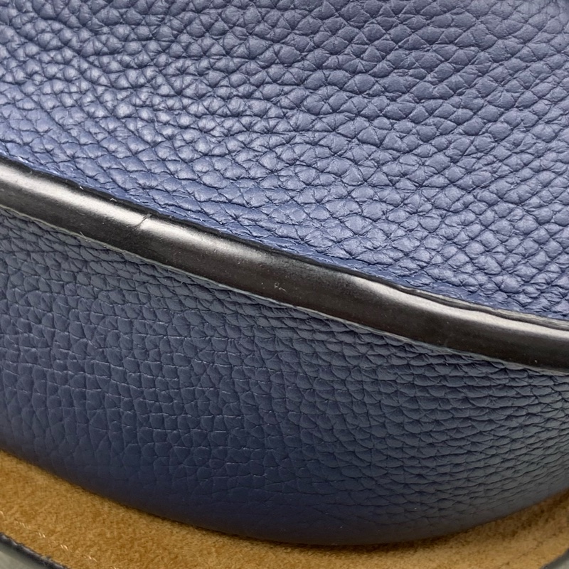 💙Loewe荔枝紋深海藍Mini Gate-9