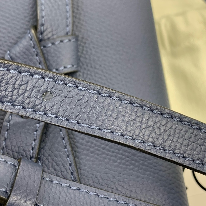 💙Loewe荔枝紋深海藍Mini Gate-10