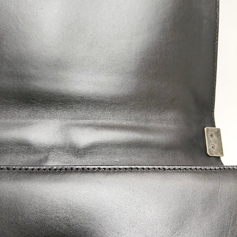 CHANEL BOY CHANEL Maxi 超大號黑色牛皮浮雕單肩包斜挎包釘色五金15開可拆卸肩帶-8