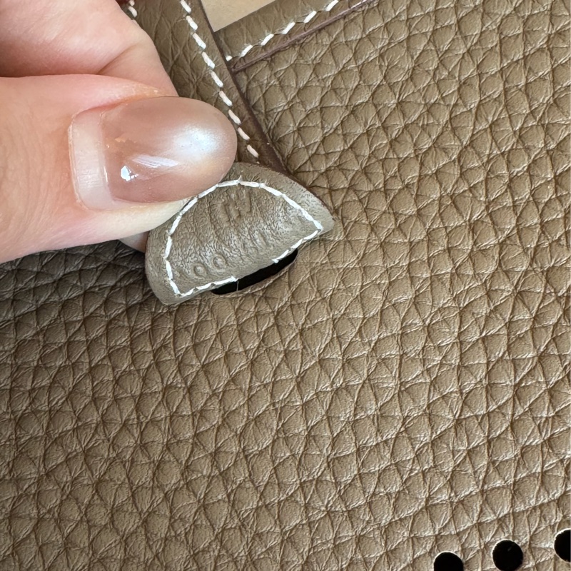 Hermes大象灰金釦mini evelyne 必買❤️-7