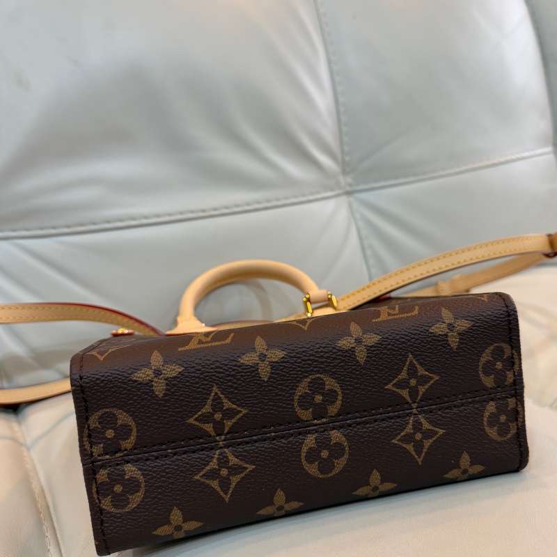 全新LV x TM OnTheGo BB-5