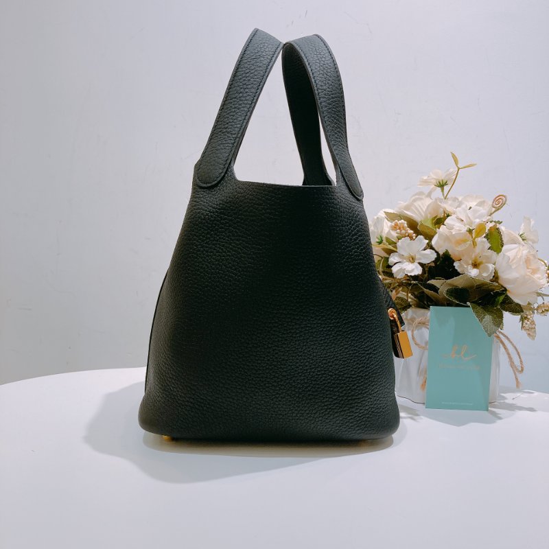 TW4677 Hermes 愛馬仕 菜籃子 黑色金扣 Picotin 18 TC Black x GHW-2