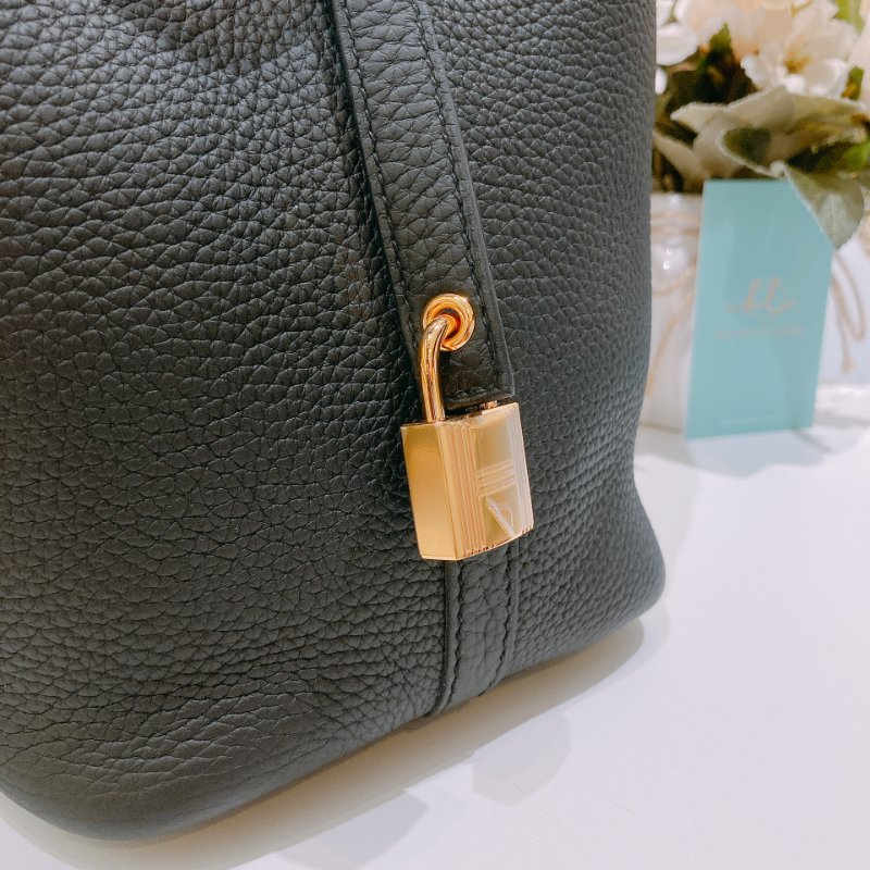 TW4677 Hermes 愛馬仕 菜籃子 黑色金扣 Picotin 18 TC Black x GHW-9