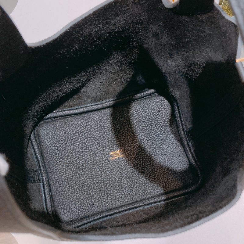 TW4677 Hermes 愛馬仕 菜籃子 黑色金扣 Picotin 18 TC Black x GHW-10
