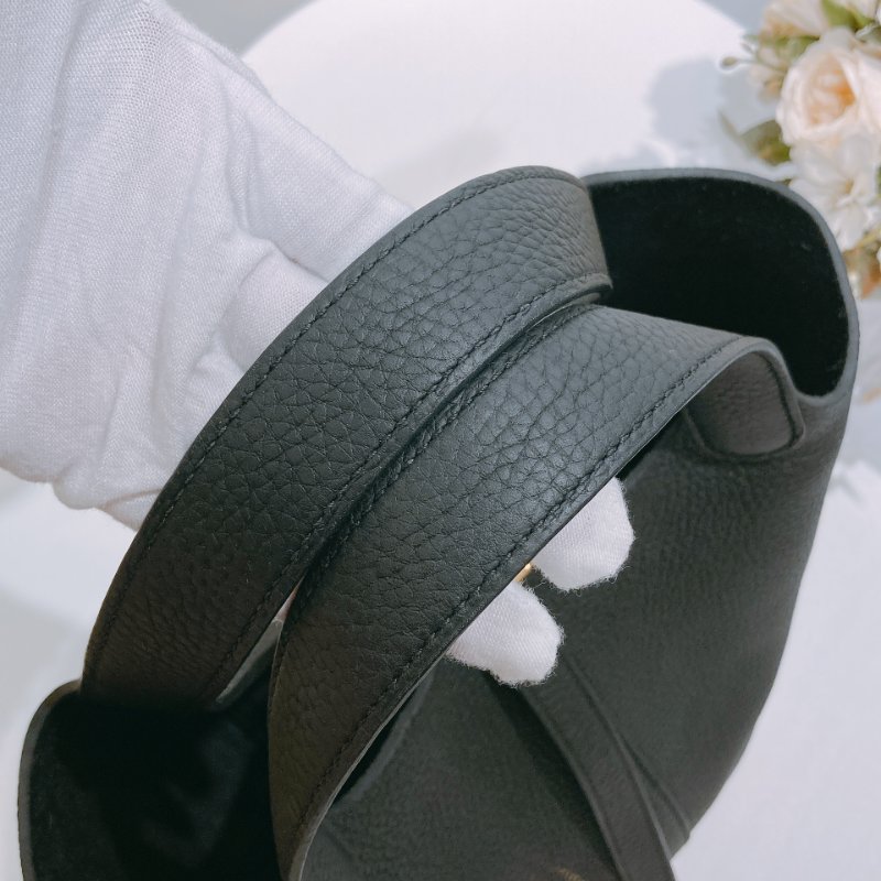 TW4677 Hermes 愛馬仕 菜籃子 黑色金扣 Picotin 18 TC Black x GHW-11