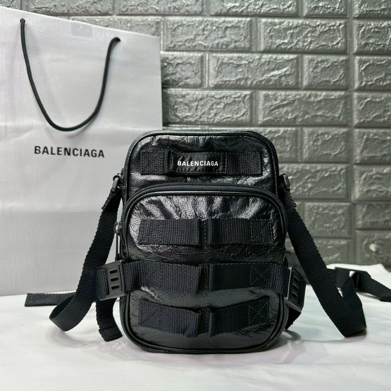 BALENCIAGA Army記者包-0
