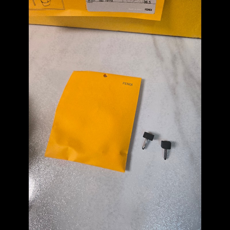 fendi sandalo verbice +raso +metopes 奢華高跟鞋-11