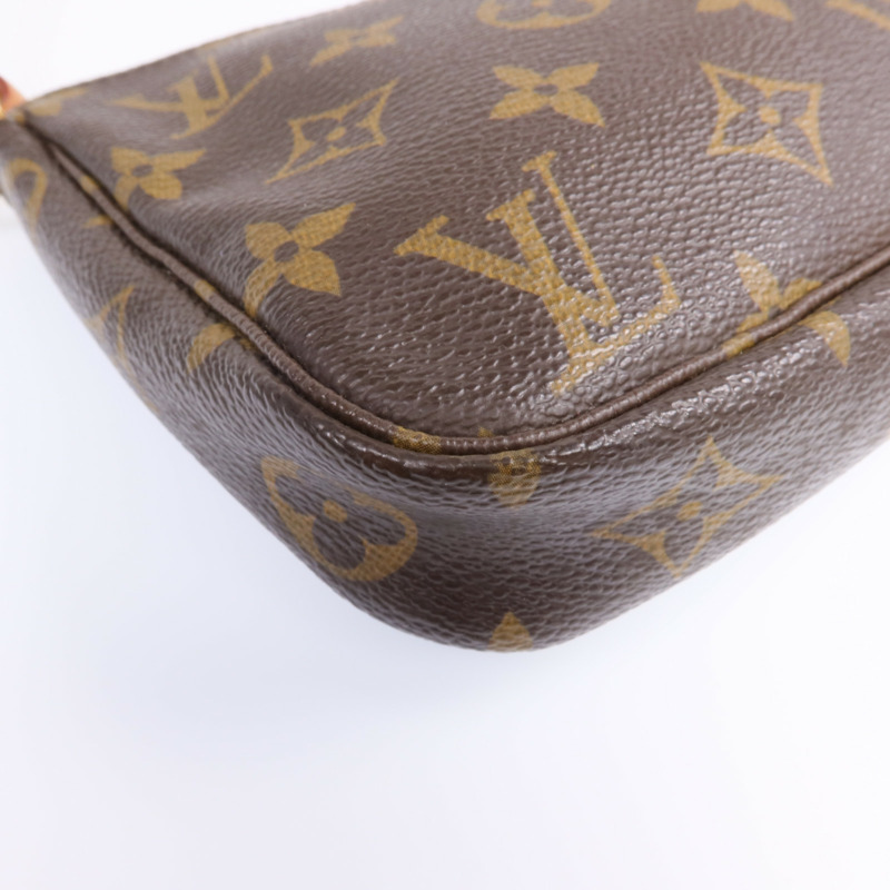 LOUIS VUITTON Monogram Mini Pochette Accessoires金扣手挽肩背兩用袋-9