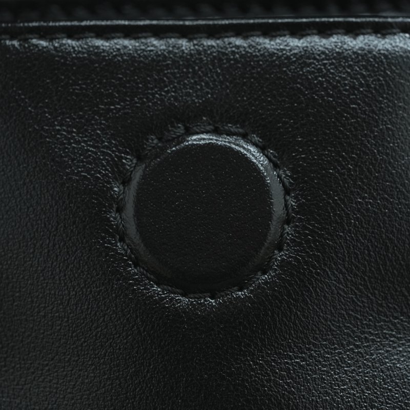 近全新 LouisVuitton/路易威登 黑武士Carryall Cargo PM 肩背包斜背包-13