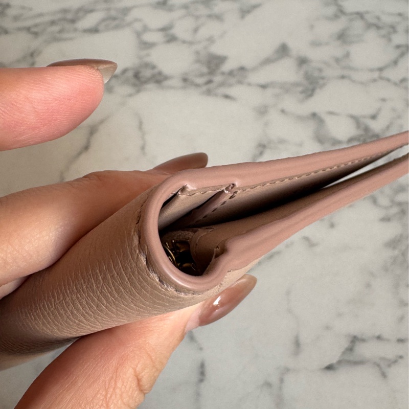 Bally膚色金釦對開長夾 極新極美-10