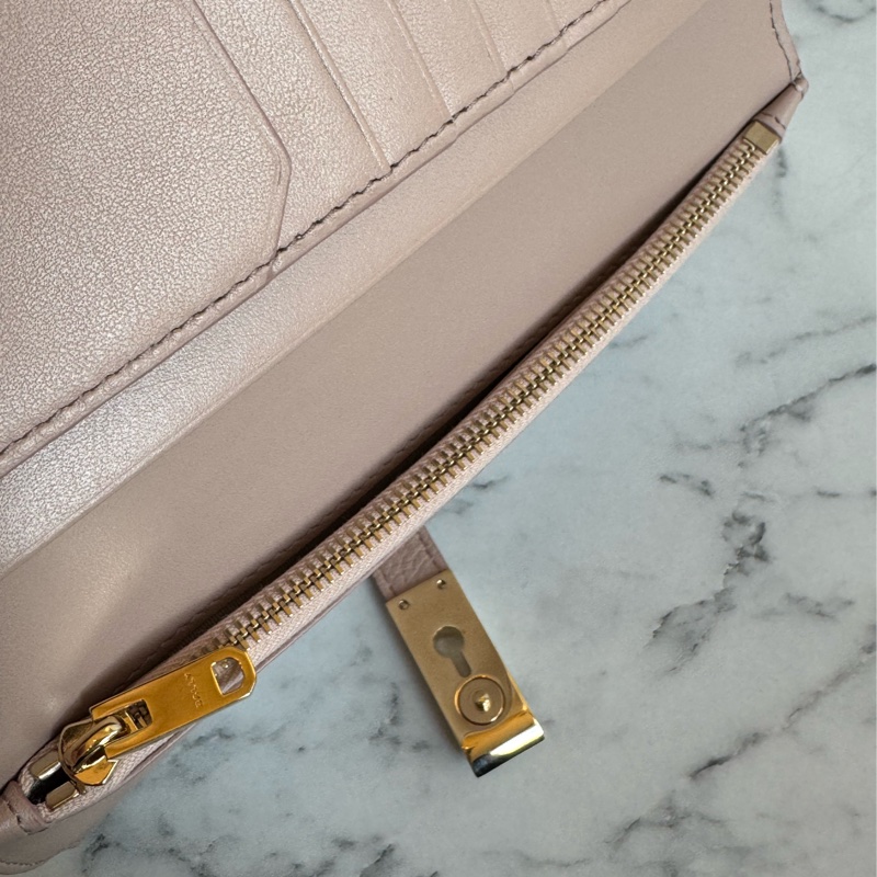 Bally膚色金釦對開長夾 極新極美-17