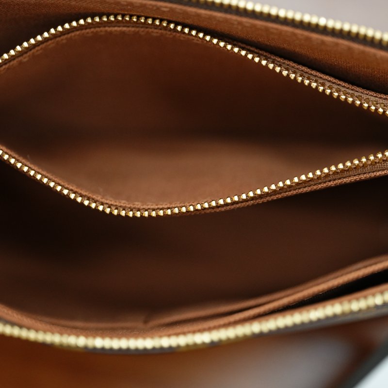 近全新 LouisVuitton/路易威登 Pochette Accessoires 鏈條肩背包-13