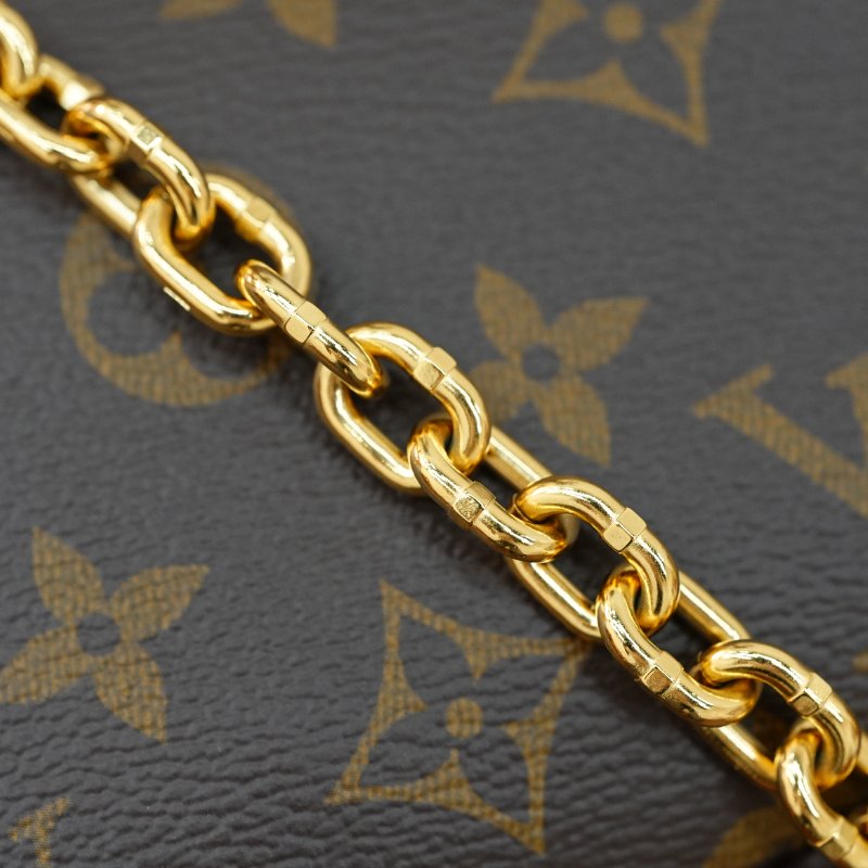 近全新 LouisVuitton/路易威登 Pochette Accessoires 鏈條肩背包-15