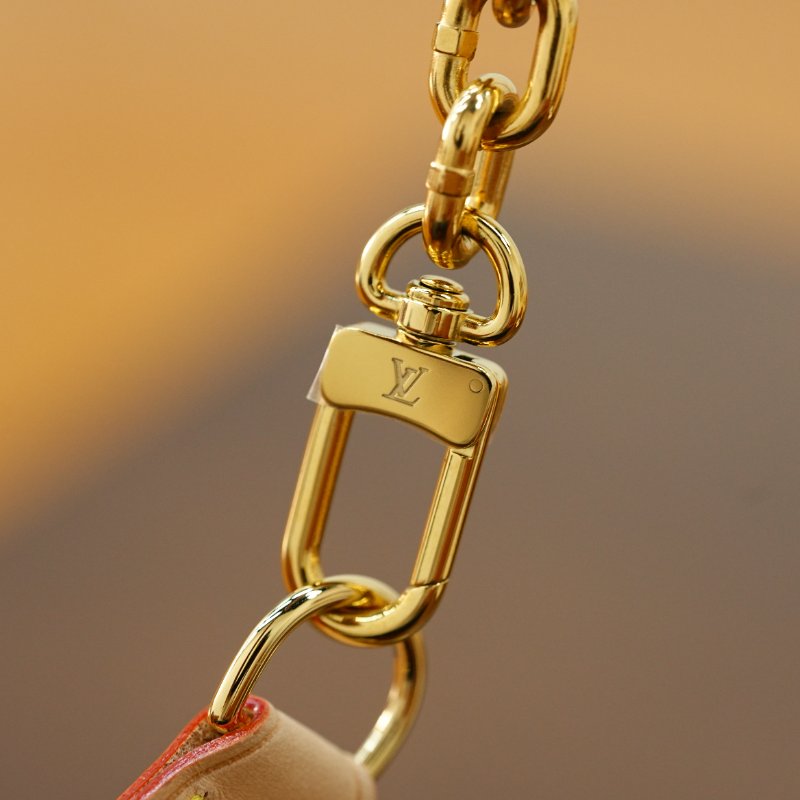 近全新 LouisVuitton/路易威登 Pochette Accessoires 鏈條肩背包-16