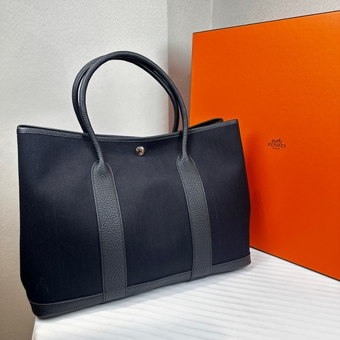 99新 愛馬仕/Hermes Garden Party 36 黑色帆布拼皮銀扣花園包 36x26x17cm