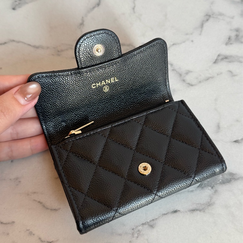 Chanel黑荔枝金雙C內拉鏈卡包 新款必備🫶-12
