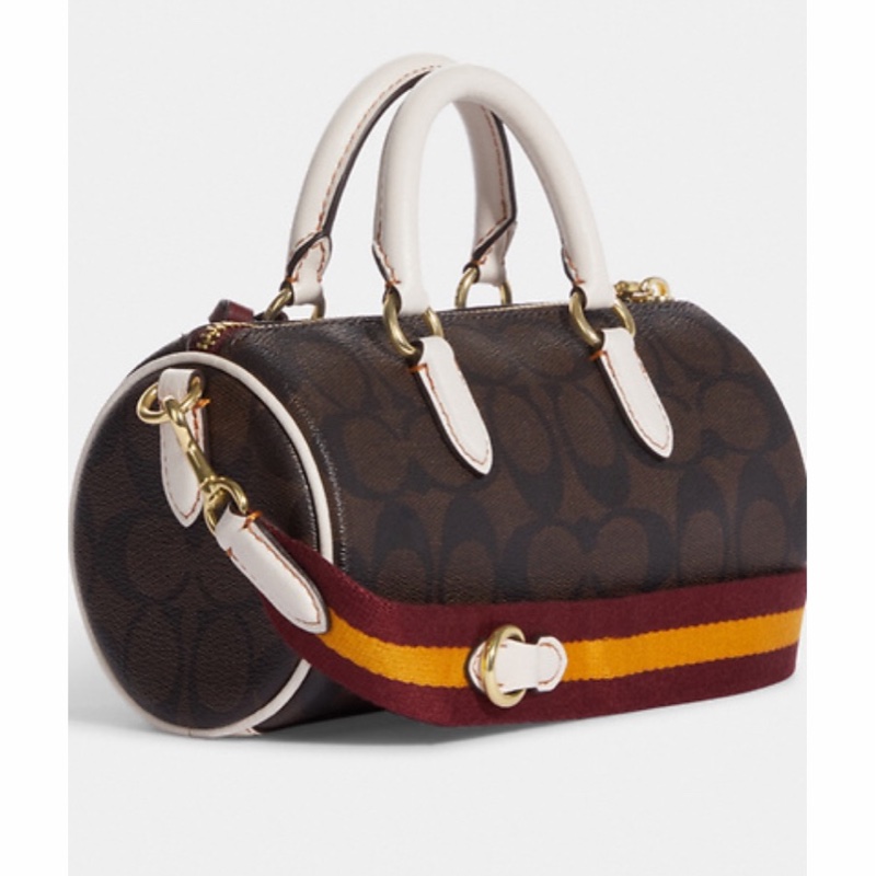 Coach 女士 徽標單肩包均碼碼尺寸請參考模特上身圖-1