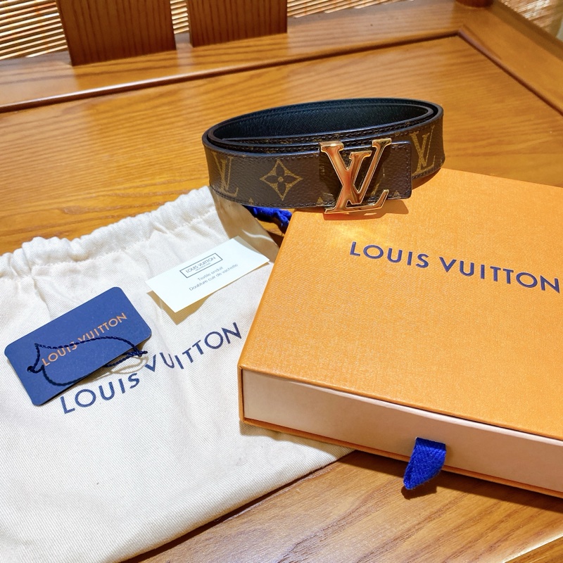 【閒置未使用的全新品】Louis Vuitton 經典logo老花皮帶 80cm-0