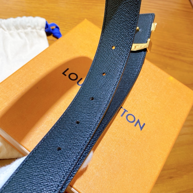 【閒置未使用的全新品】Louis Vuitton 經典logo老花皮帶 80cm-7