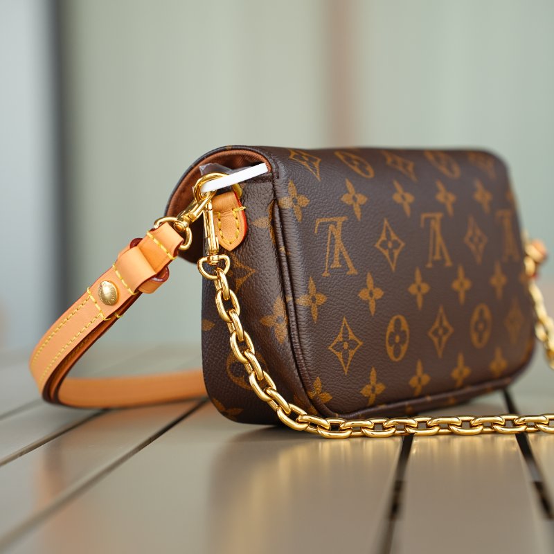 近全新LouisVuitton/路易威登 Monogram Ivy 鏈條肩背包 芯片款-3