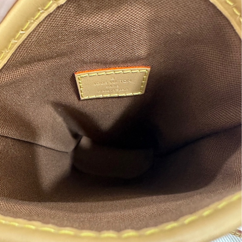Louis Vuitton Fold Me Pouch M80874｜薯條包-10