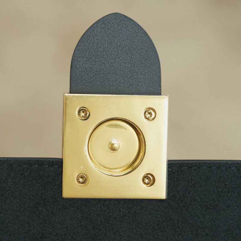 近全新 LouisVuitton/路易威登 Locky BB 老花拼黑色鎖頭 手提斜背包-12